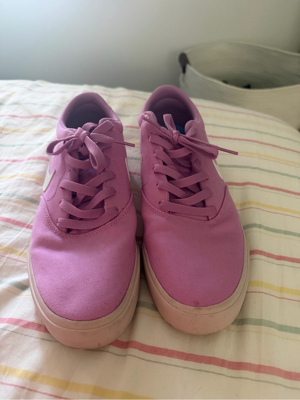 Women’s NIKE SB Canvas Sneakers in Lavender Pink